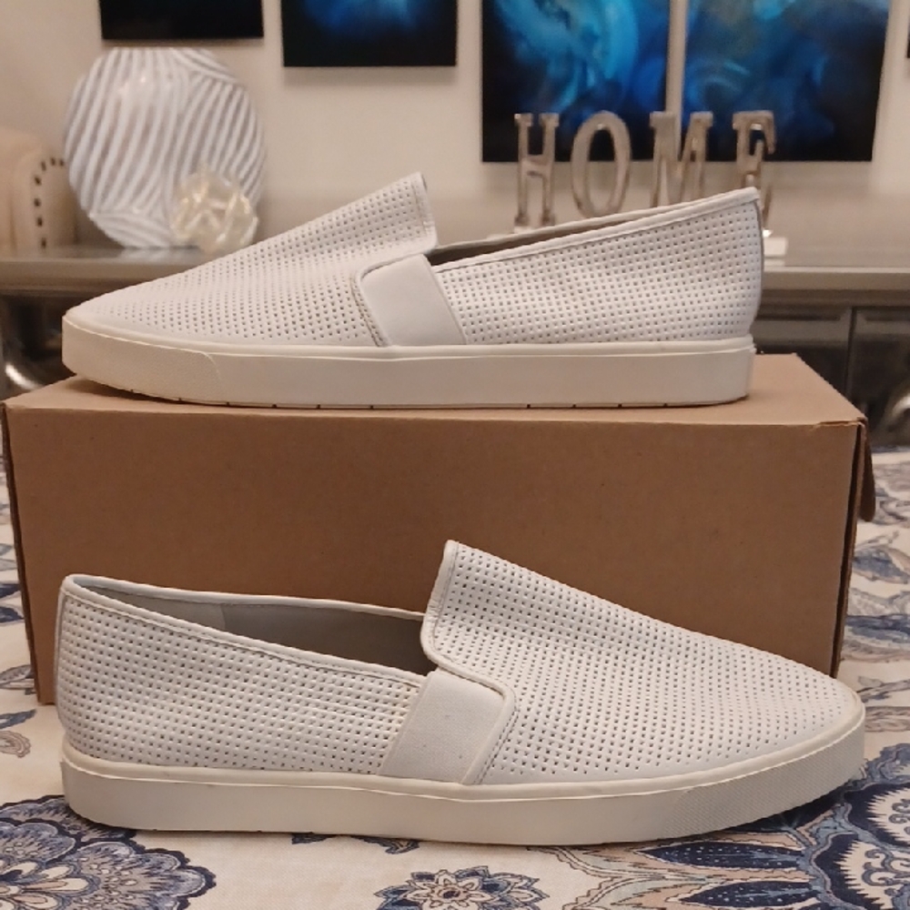 Vince White Italian Leather Perforated Loafers Womens SZ 12